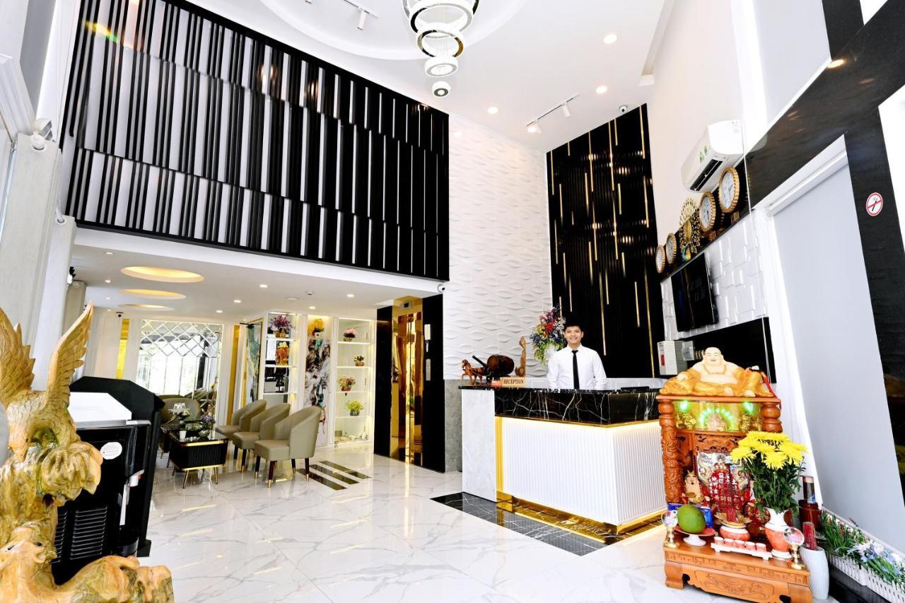 Ten Dollars Hotel Nha Trang Exterior photo